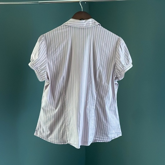LOFT soft purple Striped Cap Sleeve Blouse - Size xl - Picture 4 of 4